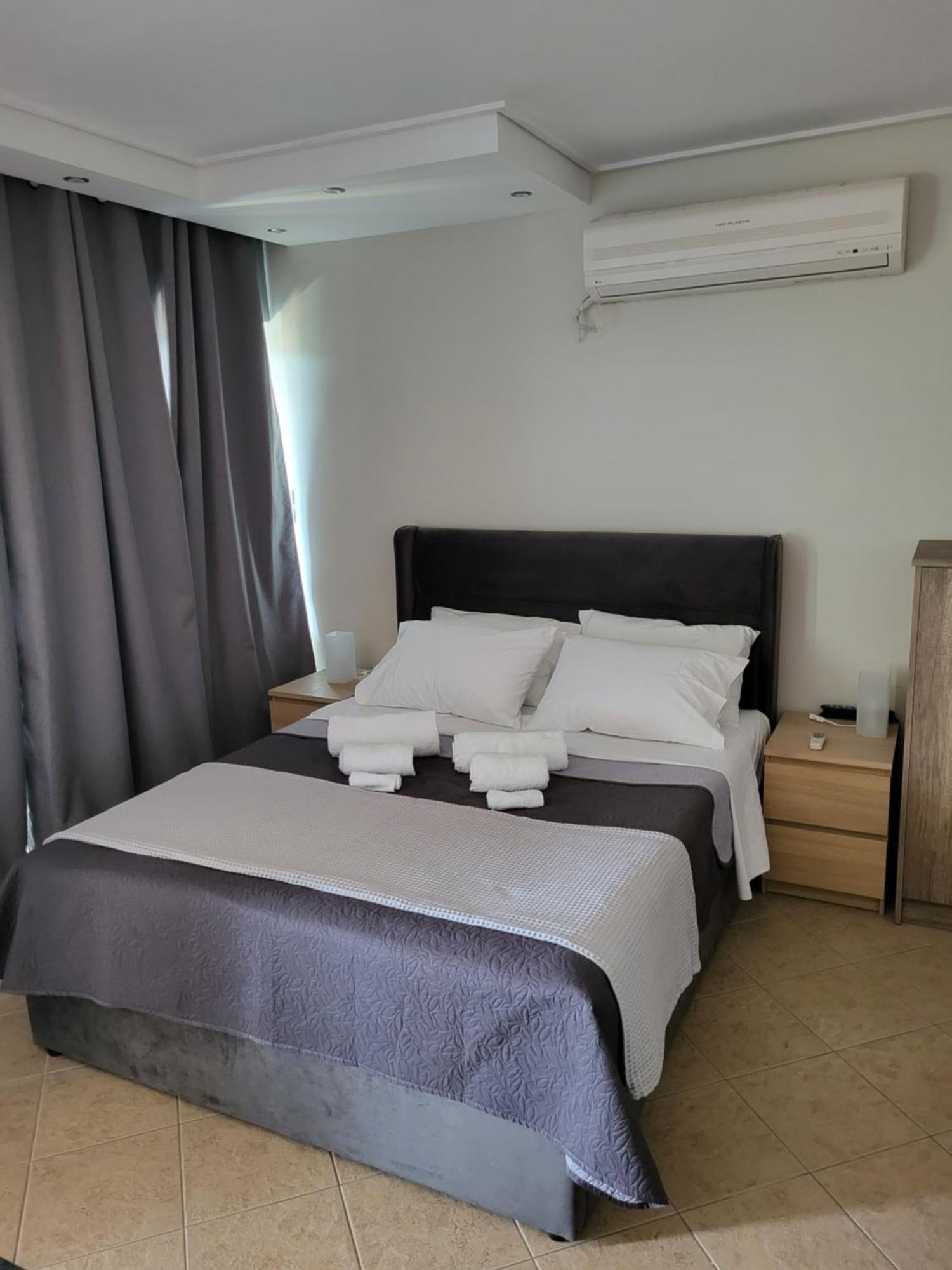 "Stergiou Luxury Apartment 2Nd Floor" Με Κοινη Πισινα Saronida Cameră foto